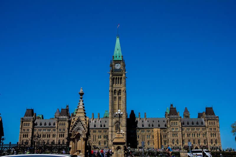 canadian parliament building tours